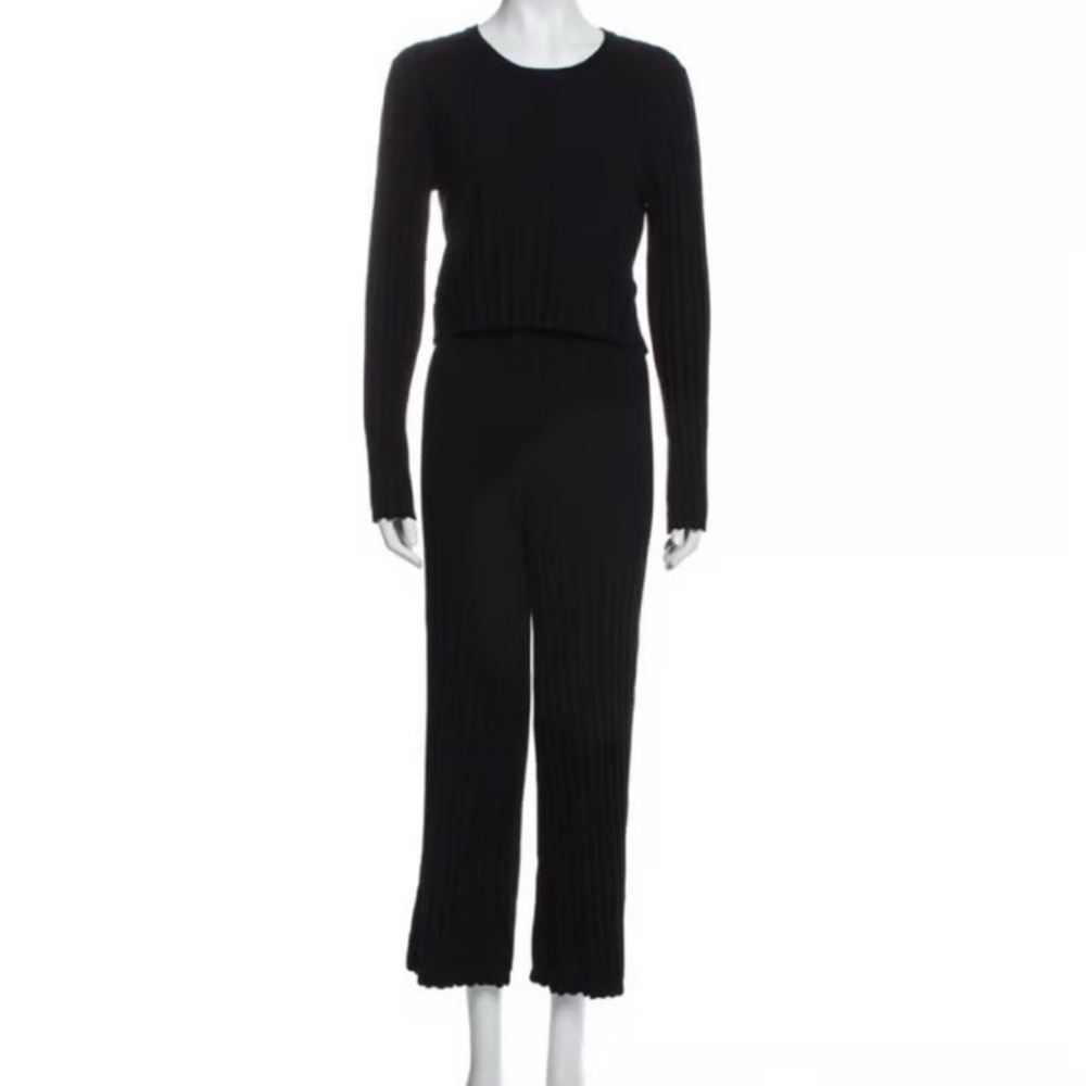 House of Harlow 1960 Black Ribbed Knit Top and pants